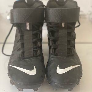 Men’s Nike cleats size 11.5.